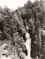 cascade d'ardent - JPEG - 252.5 ko