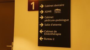 2ème étage - signalétique - JPEG - 366.5 ko - 1539×1024 px