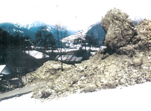 avalanche au lavanchy 1995 - JPEG - 51.2 ko